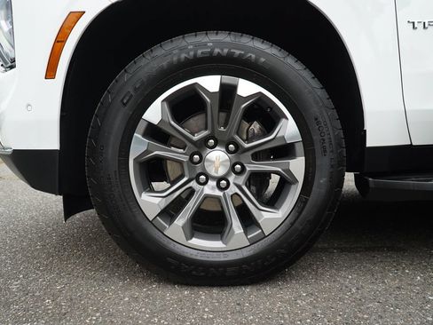 Used 2026 Chevrolet Tahoe LS AWD/4WD image 31