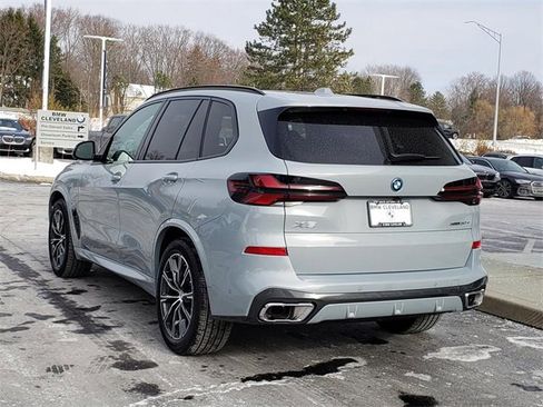New 2026 BMW X5 xDrive50e w/ M Sport Package image 7