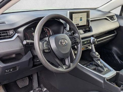 Used 2023 Toyota RAV4 XLE image 10