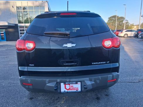 Used 2012 Chevrolet Traverse LT w/ LPO, 'HIT The Road' Package AWD/4WD image 8