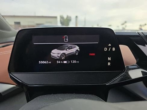 Used 2022 Volkswagen ID.4 Pro S w/ Gradient Package image 5