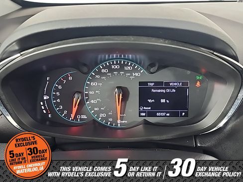 Used 2019 Chevrolet Trax LT w/ LT Convenience Package image 22