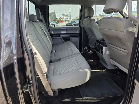 Used 2015 Ford F150 XLT w/ Equipment Group 302A Luxury AWD/4WD image 15