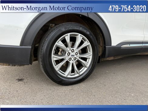 Used 2020 Ford Explorer Limited image 40