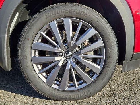 Certified 2023 Nissan Pathfinder SL w/ SL Premium Package image 8