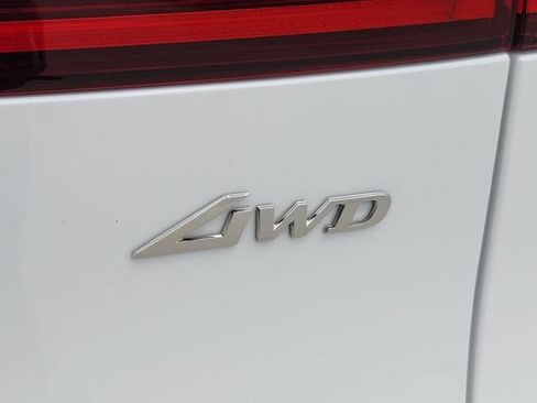 Used 2026 Genesis GV70 2.5T AWD/4WD image 8