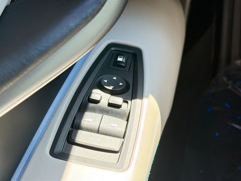 Used 2015 BMW i8 Base image 20