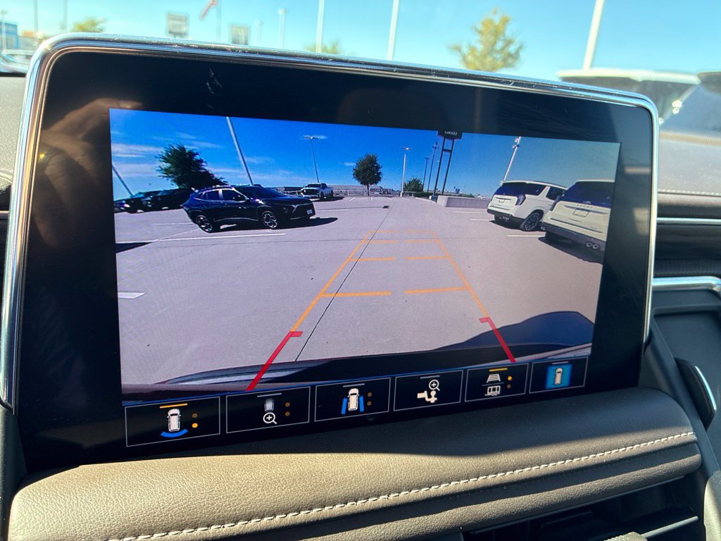 Used 2021 GMC Yukon SLT w/ SLT Premium Package RWD image 12