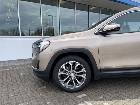Used 2018 GMC Terrain SLT w/ Preferred Package image 10
