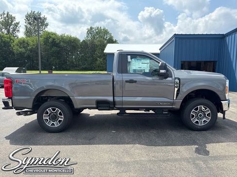 New 2025 Ford F250 XLT image 10