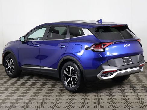 Certified 2023 Kia Sportage EX FWD image 9