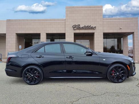 Used 2023 Cadillac CT4 Sport image 4