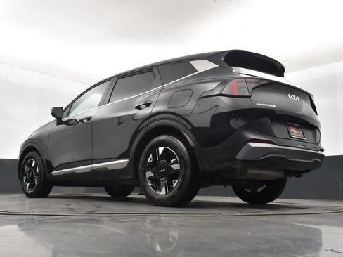 Used 2026 Kia Sportage LX FWD image 12