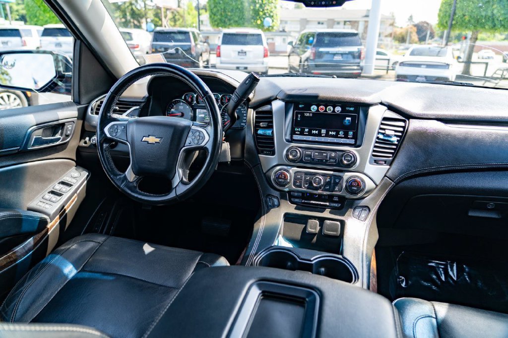 Used 2019 Chevrolet Suburban LT AWD/4WD image 24