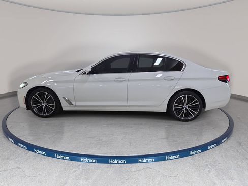 Used 2023 BMW 530i w/ Convenience Package RWD image 11