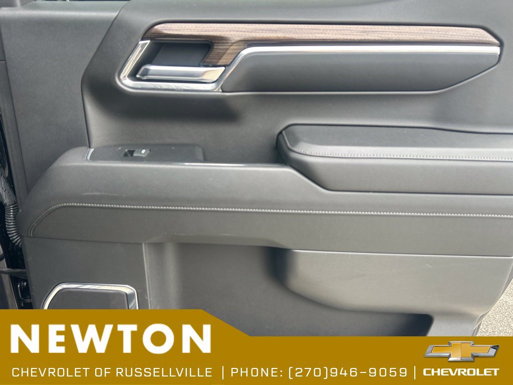 Used 2024 Chevrolet Silverado 1500 RST RWD image 28