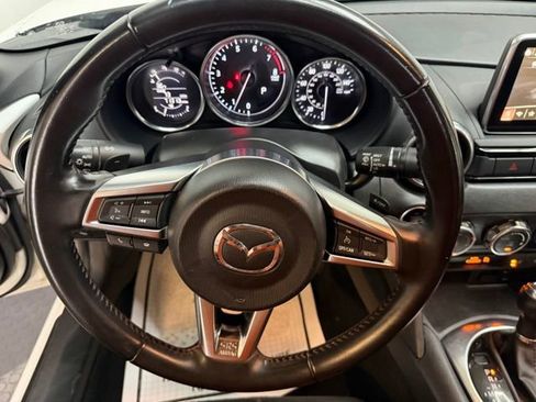 Used 2016 MAZDA MX-5 Miata Grand Touring image 17