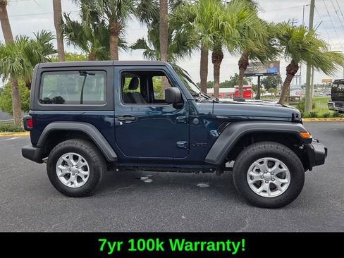 Used 2025 Jeep Wrangler Sport AWD/4WD image 8