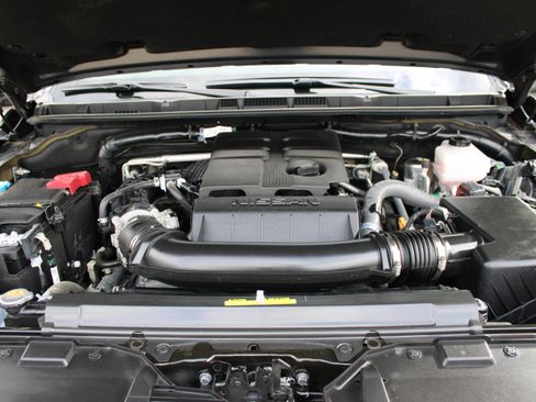 Certified 2024 Nissan Frontier PRO-4X w/ Pro Premium Package AWD/4WD image 41