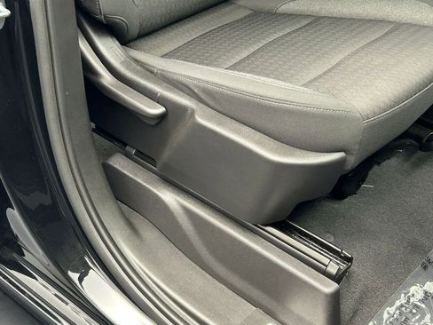 Used 2023 Chevrolet Silverado 1500 RST RWD image 43