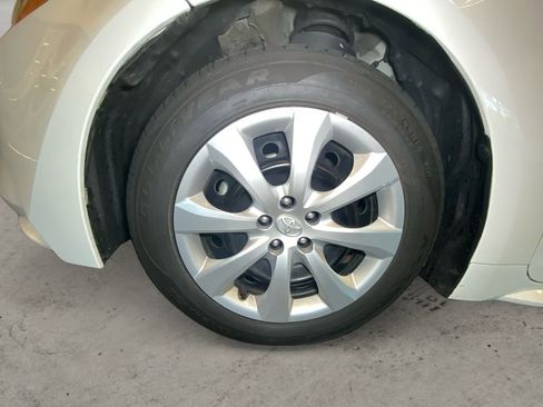 Used 2023 Toyota Corolla LE image 14