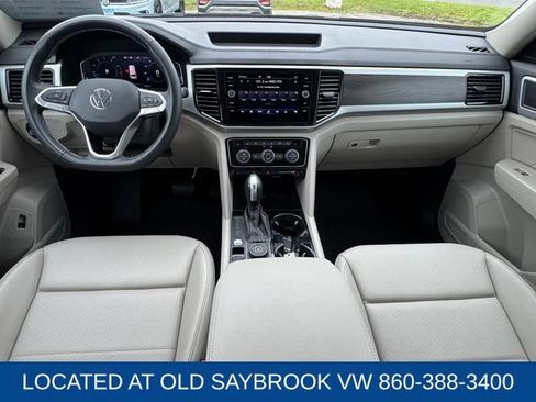 Certified 2023 Volkswagen Atlas SE w/ Black Wheel Package AWD/4WD image 11