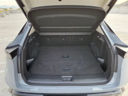 Used 2024 Nissan Ariya FWD image 25