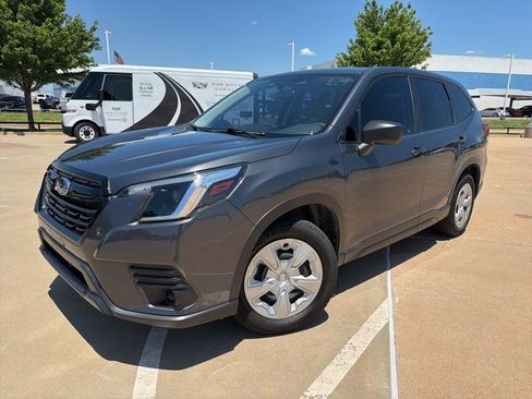 Used 2023 Subaru Forester AWD/4WD image 1