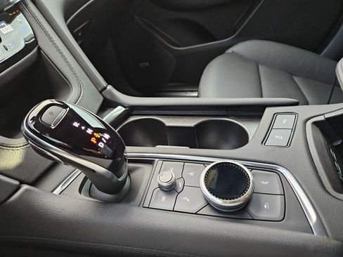 New 2025 Cadillac XT5 Premium Luxury image 23