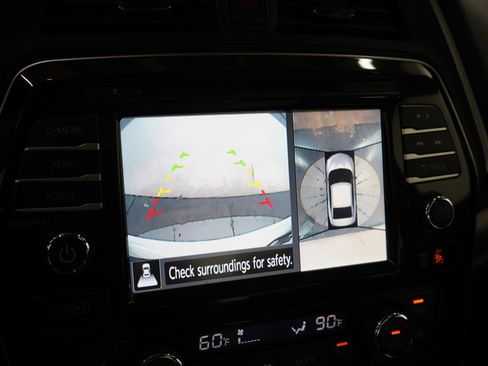 Used 2017 Nissan Maxima Platinum FWD image 20