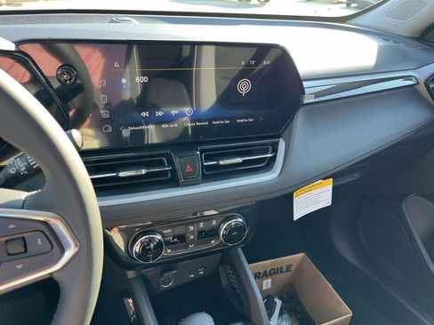 New 2026 Chevrolet TrailBlazer LT w/ Convenience Package image 24