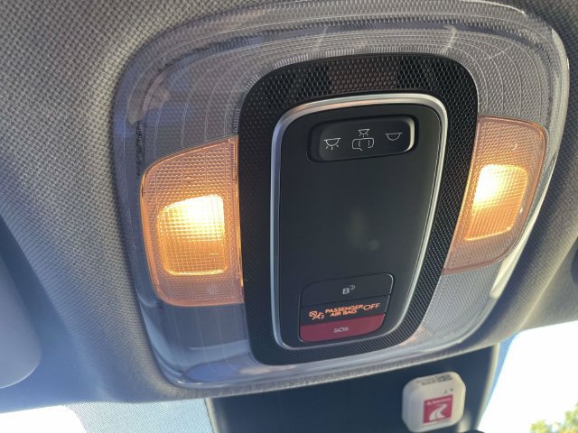 Certified 2023 Hyundai Elantra Blue FWD image 29