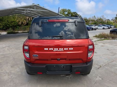 Used 2022 Ford Bronco Sport Outer Banks w/ Tech Package AWD/4WD image 7
