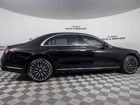 Used 2023 Mercedes-Benz S 580 4MATIC Sedan image 4