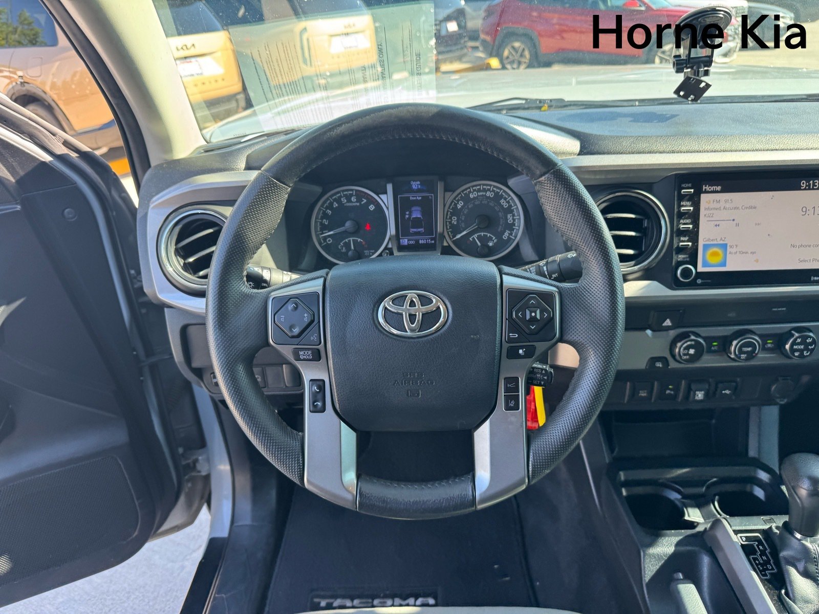 Used 2020 Toyota Tacoma SR5 RWD image 16