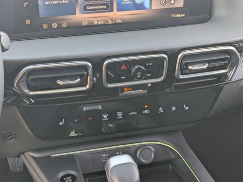 New 2026 Nissan Sentra SV image 17