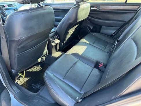 Used 2016 Subaru Outback 2.5i Limited image 32