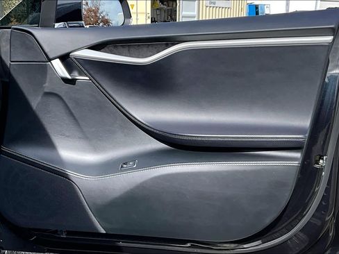 Used 2017 Tesla Model S 75 image 22