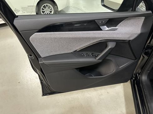 New 2026 Volkswagen Tiguan S FWD image 17