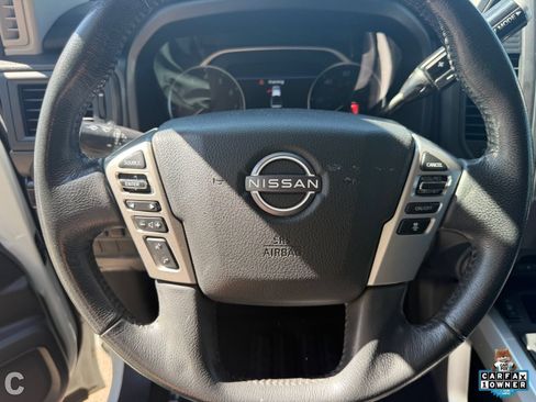 Used 2024 Nissan Titan SV w/ SV Convenience Package AWD/4WD image 17