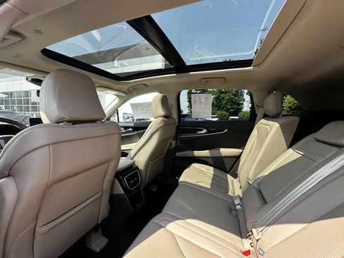 Certified 2023 Lincoln Nautilus Reserve w/ Cargo Utility Package AWD/4WD image 18