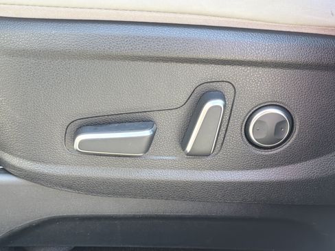 Certified 2025 Hyundai Palisade SEL FWD image 27