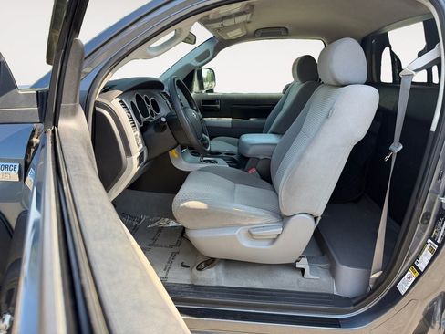 Used 2007 Toyota Tundra 2WD Regular Cab w/ Sport Appearance Pkg image 6