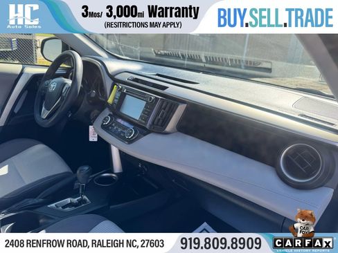 Used 2013 Toyota RAV4 XLE image 21