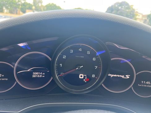 Used 2019 Porsche Cayenne S AWD/4WD image 13