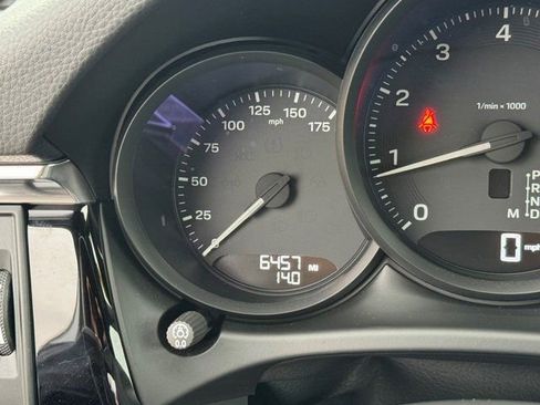 Used 2025 Porsche Macan image 28