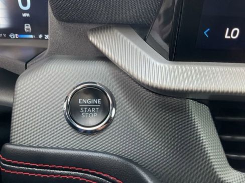 Used 2025 Ford Explorer ST image 13