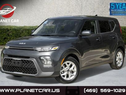 Used 2022 Kia Soul LX w/ Technology Package