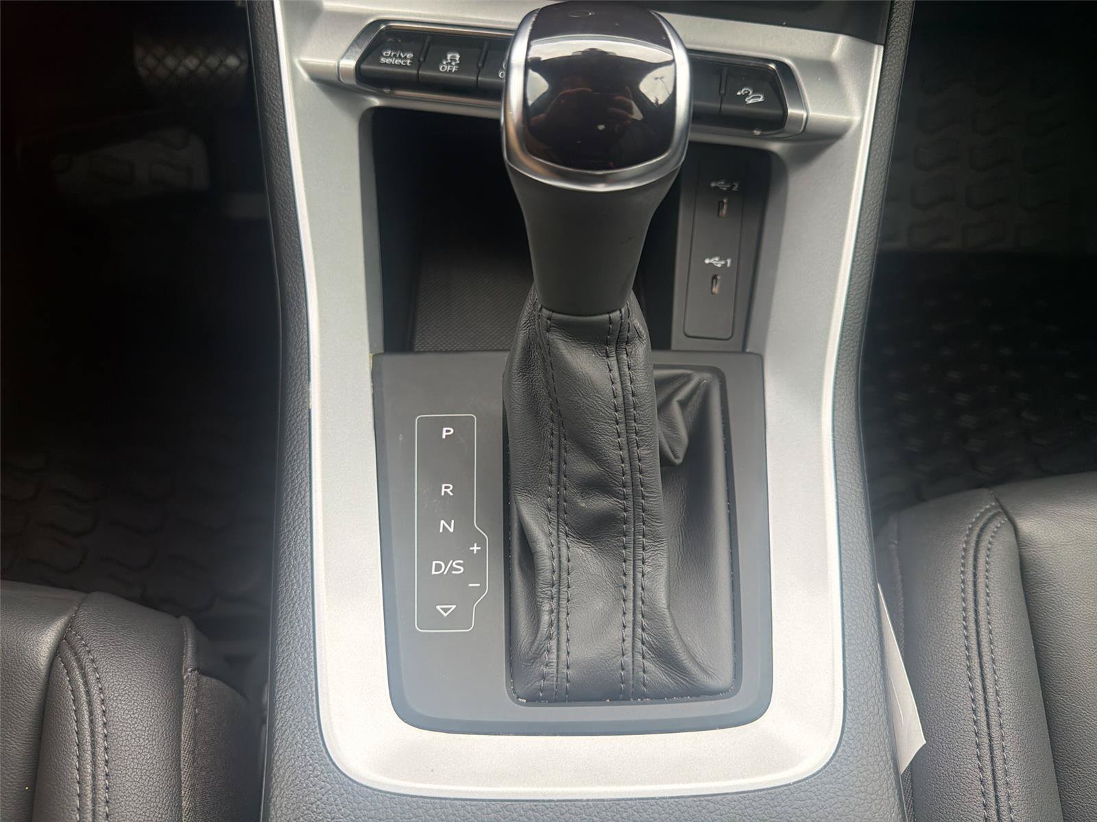 Used 2022 Audi Q3 2.0T Premium AWD/4WD image 15
