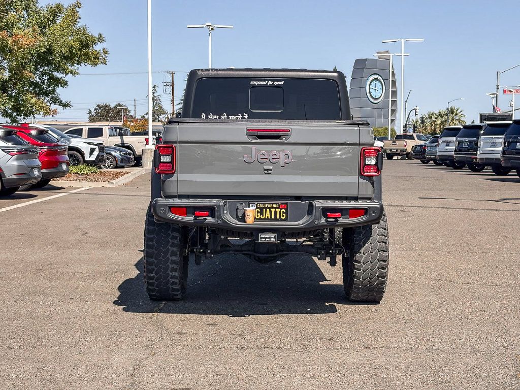 Used 2020 Jeep Gladiator Rubicon w/ Safety Group AWD/4WD image 3